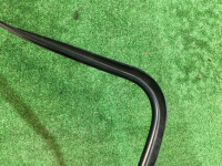 คิ้วกระจกหน้า SUBARU LEGACY B4 OEM 65058AE000 BE9 2001 Silver 01G
