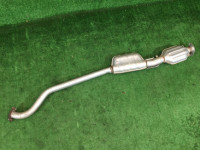 ท่อไอเสียท่อนกลาง SUBARU LEGACY B4 OEM 44200AE050 BE9 BH9 2001 EJ254