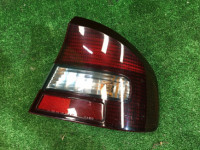 ไฟท้ายขวา 84201AE04A SUBARU LEGACY B4