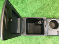 Glovebox and armrest SUBARU LEGACY OEM 92114AG120JC, 92113AG050JC, 66150AG010JC, 66150AG070JC BP5 BL5 BLE BPE BP9 2006 silver 39D