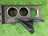 Glovebox and armrest SUBARU LEGACY OEM 92114AG120JC, 92113AG050JC, 66150AG010JC, 66150AG070JC BP5 BL5 BLE BPE BP9 2006 silver 39D
