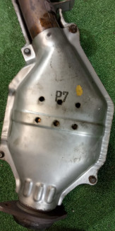 触媒 коллектор SUBARU LEGACY OEM 44612AA320, 44611AA160 BP5 2006 EJ20X