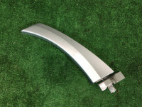 Friso do guarda-lamas traseiro direito 91021AG001TE SUBARU LEGACY