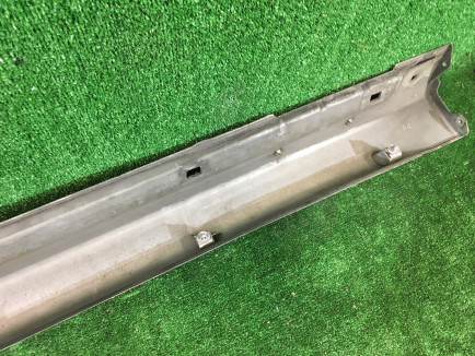 ชายบันไดขวา SUBARU LEGACY OEM 96051AG000TE BP5 BP9 BPE BL5 2006 silver 39D