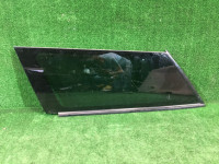 Cristal trasero izquierdo 65210AG250 SUBARU LEGACY