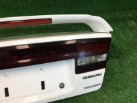 Portón del maletero SUBARU LEGACY B4 OEM 57501AE040, 84251AE03A, 96062AE000WG BE5 BE9 BEE 2000 White 51E