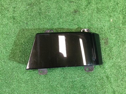 Embellecedor bajo el piloto trasero derecho 51473AE001 SUBARU LEGACY B4