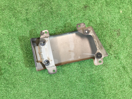 右尾灯下饰板 SUBARU LEGACY B4 OEM 51473AE001 BEE BE9 BE5 2002 black 18L,15K