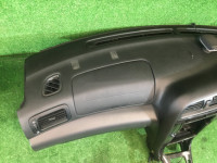 Торпедо SUBARU LEGACY B4 OEM 66045AE000ML, 66050AE200ML, 66180AE000, 66120AE000ML, 66060AE430 BEE BHE BE5 BE9 BH5 BH9 2002 black 18L,15K