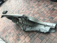 Aleta trasera izquierda SUBARU LANCASTER OEM 51410AE170 BHE BH9 BH5 2000 Beige 8L5