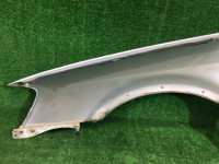 Aleta delantera derecha SUBARU LANCASTER OEM 57120AE021 BH9 BHE 2001 grey 1U2