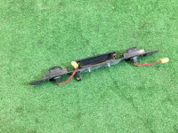 Manilla del portón SUBARU LEGACY OEM 62150AA211 BG5 BG9 1997 silver 406