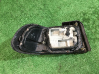 右尾灯 SUBARU LEGACY OEM 84201AC000 BD5 BD9 1998