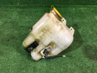 Бачок омывателя SUBARU LANCASTER OEM 86610AE010 BH9 BHE 2001 EJ254