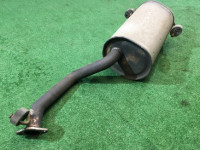Panela de escape SUBARU LANCASTER OEM 44300AE120 BH9 BH5 2001 EJ254