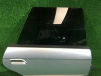 Porta traseira direita SUBARU LANCASTER OEM 60400AE420 BH9 BHE 2001 grey 1U2