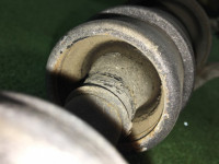 Veio de transmissão SUBARU LANCASTER OEM 27111AE060 BH9 2001 EJ254