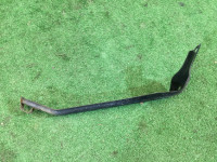 Soporte izquierdo del parachoques delantero 57707AE240 SUBARU LANCASTER
