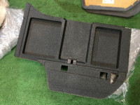 Tapizado del maletero SUBARU LANCASTER OEM 94047AE020AC, 94047AE030AC, 95066AE020OC, 95066AE030OC, BH9 BHE BH5 2001 grey 1U2