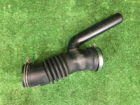 ท่อกรองอากาศ SUBARU LANCASTER OEM 14457AA340 BH9 2001 EJ254