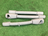 มือจับเพดาน 92041AE020OB, 92041AE030OB, 92043AE000OB SUBARU LANCASTER