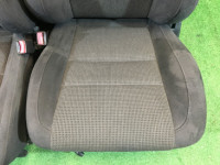 Conjunto de bancos SUBARU LANCASTER OEM 64010AE800ML, 64010AE810ML, 64221AE250ML, 64231AE260ML BH9 BHE BH5 2001 grey 1U2