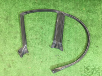 Уплотнитель дверей правый SUBARU LANCASTER OEM 63521AE020 BH9 BHE BH5 2001 grey 1U2