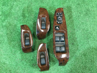 กล่องควบคุมกระจกไฟฟ้า 83071AE060, 83071AE040 ,J1317AE031 SUBARU LANCASTER