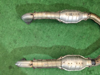 Катализатор Коллектор SUBARU LANCASTER OEM 44101AE040, 44101AE050 BHE BEE 2000 EZ30