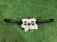 สวิตช์ก้านคอพวงมาลัย 83111AE030 SUBARU LANCASTER