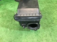 Caixa do filtro de ar SUBARU LANCASTER OEM 46052AE000, 46051AE000 BHE BEE 2000 EZ30