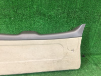 Tapizado del portón SUBARU LANCASTER OEM 94320AE011AD, 94310AE020GF, 94310AE030GF, 94310AE000GF BHE BH9 BH5 2000 Beige 8L5