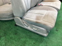 Conjunto de bancos SUBARU LANCASTER OEM 64010AE700GE, 64010AE710GE, 64221AE130GE, 64231AE130GE BHE BH9 BH5 2000 Beige 8L5