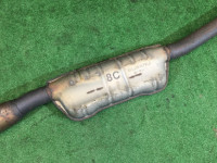 ท่อไอเสียท่อนกลาง SUBARU LANCASTER OEM 44200AE080 BHE BEE 2000 EZ30