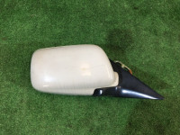 Зеркало правое SUBARU LANCASTER OEM 91031AE500MG BHE BH9 2000 Beige 8L5