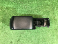 Porta-luvas e apoio de braço SUBARU LEGACY OEM 92111AG000JC BLE BPE BP5 BL5 BL9 BP9 2003 black 32J