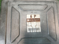 エンジンコンピューター SUBARU LEGACY OEM 22611AH611 BLE 2003 EZ30