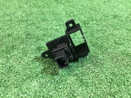 VDC 开关 SUBARU LEGACY OEM 83245AG010 BLE BPE BP5 BL5 2003 EZ30