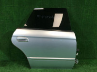 Дверь задняя правая SUBARU LEGACY OEM 60400AE400 BE9 BE5 BEE 2001 silver 01G