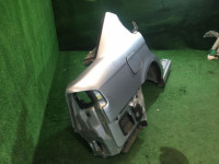 右リアフェンダー SUBARU LEGACY OEM 51410AE001 BE9 BE5 BEE 2001 silver 01G