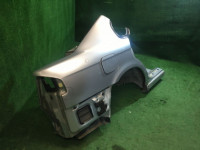 右リアフェンダー SUBARU LEGACY OEM 51410AE001 BE9 BE5 BEE 2001 silver 01G