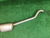 Средняя часть глушителя SUBARU LEGACY OEM 44200AE050 BE9 BH9 2001 EJ254