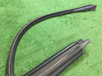 Junta de puerta derecha SUBARU LEGACY OEM 63521AE000 BE9 BE5 BEE 2001 silver 01G