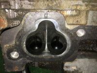 右气缸盖 SUBARU LEGACY OEM 11039AB591 BP5 BL5 2007 EJ203