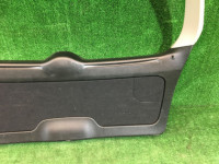 Обшивка пятой двери SUBARU LEGACY OEM 94320AG000JC, 94310AG000OR, 94330AG000OR ,94330AG010OR BP5 BP9 BPE 2007 black 32J
