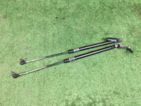 โช้คค้ำฝากระโปรงท้าย 63269AG022, 63269AG032 SUBARU LEGACY