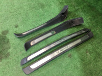 Frisos das embaladeiras SUBARU LEGACY OEM 94060AG260, 94060AG270, 94061AG160, 94061AG170 BP5 BL5 BLE BPE BL9 BP9 2007 black 32J