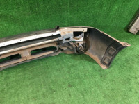 フロントバンパー SUBARU LANCASTER OEM 57703AE130MF, 57711AE150, 84501AE220, 84501AE230 BHE BH9 1999 white / grey 8K2