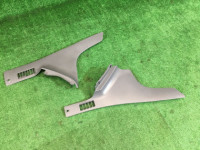 ช่องเก็บของและที่วางแขน SUBARU LANCASTER OEM 92111AE010AC BHE BH9 BH5 1999 white / grey 8K2