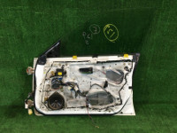 右フロントドア SUBARU LANCASTER OEM 60009AE040, 91111AE040MF BHE BH9 1999 white / grey 8K2